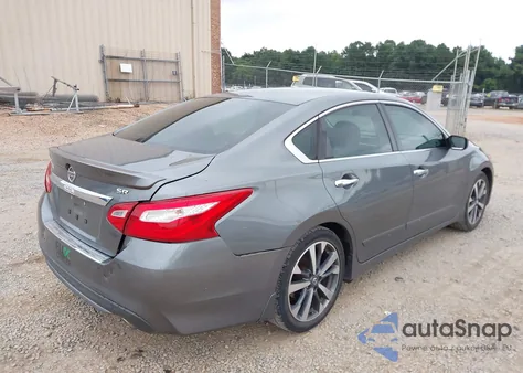 2016 Nissan Altima 2.5 Sr z USA, uszkodzony, nr VIN 1N4AL3AP2GC271651